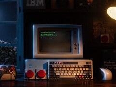 El 8BitDo Retro 68 Keyboard - NES 40th Limited Edition es un teclado totalmente metálico con una disposición de 68 teclas. (Fuente de la imagen: 8BitDo)