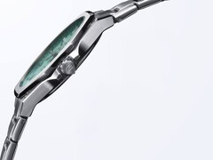 Los nuevos relojes delgados Edifice EFR-S108DE de Casio están a punto de lanzarse en Europa. (Fuente de la imagen: Casio)