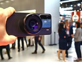 Los rumores sobre el Xiaomi 17 Ultra se intensifican y prometen muchas novedades para el lanzamiento sorprendentemente temprano del buque insignia de la cámara Leica. (Fuente de la imagen: Alexander Fagot, Notebookcheck)