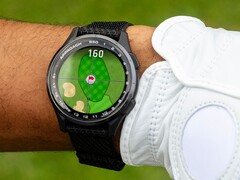 Los Garmin Approach S44 y S50 (en la imagen) reciben una nueva actualización. (Fuente de la imagen: Garmin)