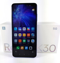 La review del smartphone Xiaomi Redmi K30 5G. Dispositivo de prueba cortesía de Trading Shenzhen.