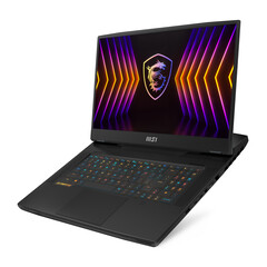 Surgen nuevos detalles sobre el MSI GT77, incluyendo precios, dimensiones, puertos y disponibilidad (Fuente: MSI)