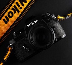 Nikon podría pasar pronto a manos del gigante óptico EssilorLuxottica.