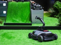 Dreame ha presentado un prototipo de robot cortacésped con brazo de agarre.