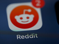 La nueva API de Reddit y las políticas de moderación no están sentando bien ni a usuarios ni a desarrolladores. (Fuente de la imagen: @brett_jordan en Unsplash) 