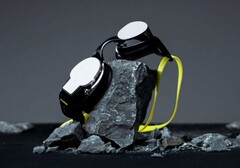Se dice que el Form Smart Swim 2 Pro es significativamente más robusto que el modelo base gracias a Gorilla Glass 3. (Fuente de la imagen: Form)