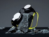 Se dice que el Form Smart Swim 2 Pro es significativamente más robusto que el modelo base gracias a Gorilla Glass 3. (Fuente de la imagen: Form)