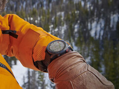 La serie Fenix 7 permanece por el momento en el limbo del desarrollo 23.xx. (Fuente de la imagen: Garmin)