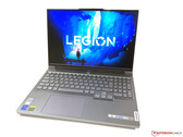 Análisis del portátil Lenovo Legion 7 16IAX7: Un rápido jugador de 16 pulgadas con una pantalla de 165 Hz