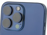 El 15 Pro Max. (Fuente: Notebookcheck)