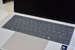 El teclado extraíble por el usuario del HP EliteBook X G2i 14.