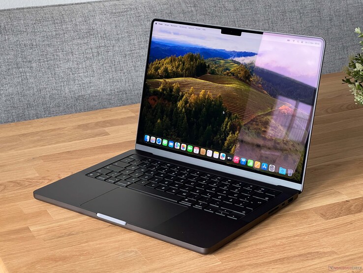 Apple's MacBook Pro 14 con el M3 Max es el portátil de 14 pulgadas más rápido en lo que respecta al rendimiento de la CPU.