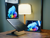 Se espera que los nuevos Surface Laptop y Surface Pro de Microsoft presenten los mismos diseños generales que los modelos actuales mostrados aquí.