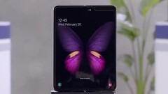 Samsung Galaxy Fold obtiene la actualización de Android 11 con una UI 3.0 en la parte superior