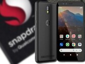 El JioPhone Next es un teléfono Snapdragon barato con cámara frontal y trasera. (Fuente de la imagen: Reliance/Qualcomm - editado)
