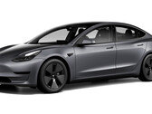 Este Model 3 de color plateado se ofreció de forma gratuita para impulsar las ventas en China (imagen: Tesla)