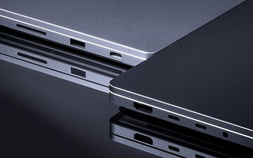 Las dos opciones de color son Platinum (izquierda) y Nightfall (derecha).