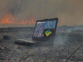 El Dell Latitude 5430 Rugged es el portátil semirrígido de 14 pulgadas más ligero de la compañía. (Fuente de la imagen: Dell)