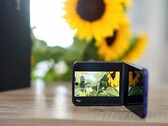 La batería del Razr 70 Ultra debe caber en un espacio reducido, pero aun así ofrece una autonomía aceptable.