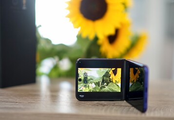 En el modo de videocámara, sujete el teléfono en posición horizontal para un agarre seguro.
