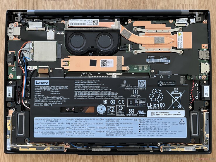 ThinkPad X1 Carbon G11 para comparar