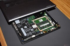 Lenovo IdeaPad Vibe: componentes internos actualizables.