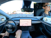 Los conductores de vehículos compartidos suelen utilizar el modo FSD de Tesla (Fuente de la imagen: Justin Yoon/YT)