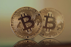 El bitcoin ha caído un 10% en las últimas 24 horas, como efecto del ataque ruso a Ucrania 