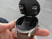 Los Watch Buds parecen estar destinados a ser lanzados primero en China. (Fuente de la imagen: Weibo vía @RODENT950)
