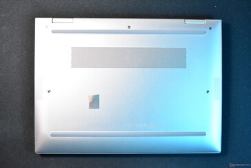 Tapa inferior HP EliteBook x360 830 G10