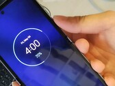 Motorola 'Maven', actualmente pensado como el Razr 3. (Fuente de la imagen: @evleaks)