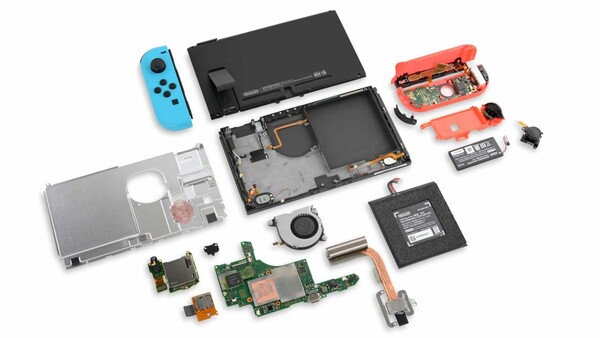 Nintendo no proporciona guías de reparación oficiales ni piezas de repuesto para la Switch. (Fuente de la imagen: iFixit)
