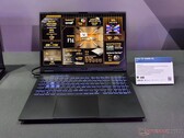 Asus ha renovado el portátil TUF Gaming F16 con nuevo hardware (fuente de la imagen: Notebookcheck)