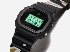 El reloj Casio G-Shock x Undefeated DWE5600UD-1 (en la imagen) ya está disponible en Estados Unidos. (Fuente de la imagen: Undefeated)
