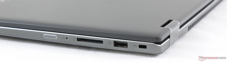 Cierto: Botón de encendido, lector SD, USB 3.0, Kensington Lock