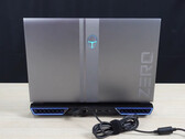 El portátil ThunderRobot Zero incorpora un procesador Intel Core i9-13900HX y una GPU GeForce RTX 4060. (Fuente: Zhongzheng Evaluations en YouTube)