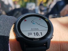 Varios smartwatches Forerunner se han visto afectados por una amplia gama de problemas (Imagen simbólica, Forerunner 745, fuente: Inge Schwabe, Notebookcheck)