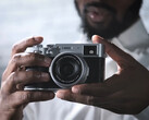 La Fujifilm X100V se ha convertido en una leyenda en la comunidad fotográfica, a pesar de su condición de no-obtanium debido a la escasa producción. (Fuente de la imagen: Fujifilm)