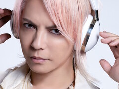 Avoit presenta los auriculares de triple conductor WA-J1 en colaboración con la cantante de J-Pop Hyde. (Fuente de la imagen: Avoit)
