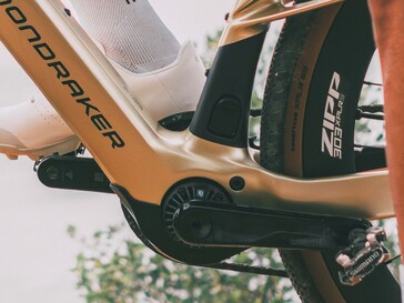 Mondraker apuesta por una configuración con motor de tracción central