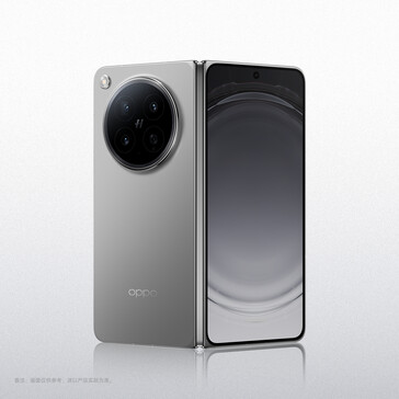 El Oppo Find N6 en colorway Titanio Original.