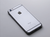 El iPhone SE y el iPhone 6 originales no serán elegibles para el iOS 15. (Fuente de la imagen: Shiwa ID)