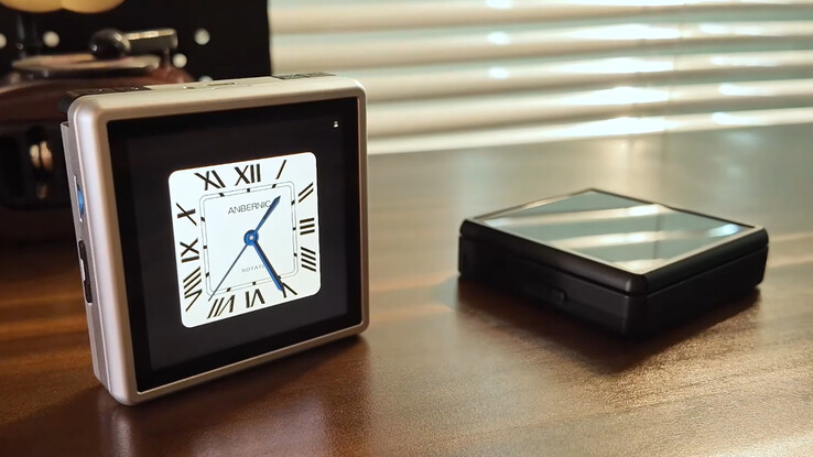 El Anbernic RG Rotate en sus dos colores de lanzamiento.