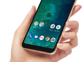 El Mi A2 Lite ya puede recibir el parche de seguridad de junio de 2021. (Fuente de la imagen: Xiaomi)