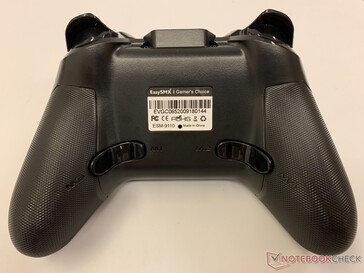 Aunque imita un controlador de Xbox, el ESM 9110 no es realmente compatible con las consolas de Microsoft