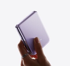 El Mix Flip se lanzó al mercado en julio del año pasado. (Fuente de la imagen: Xiaomi)