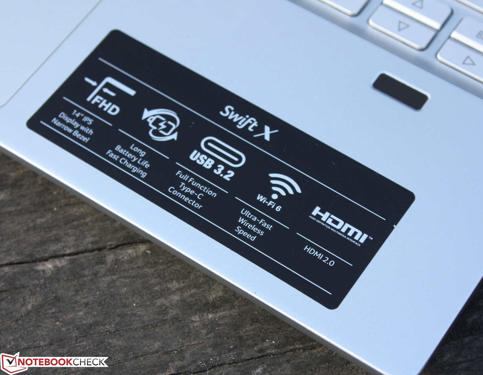 promedio soltero más lejos Análisis del Acer Swift X SFX14 con GTX 1650: El portátil Swift Ryzen -  Notebookcheck.org