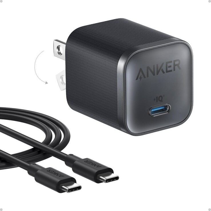 El nuevo accesorio se basa en el antiguo cargador Anker Nano Charger (45W) (en la imagen). (Fuente de la imagen: Anker)