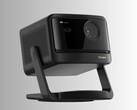 Proyector Dangbei DBOX02 Pro 4K sobre soporte cardán (Fuente de la imagen: Dangbei PR)