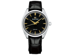 El Grand Seiko SBGY041 (en la imagen) sobre fondo blanco. (Fuente de la imagen: @plus9time en Instagram)